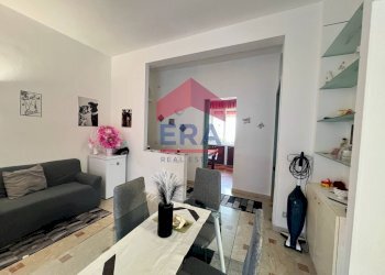 Sala da pranzo - Appartamento via Raffaello Sanzio
 
16, Erice - foto 4