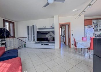 Three-room apartment Via S. Bignami, Monte San Pietro - photo 9