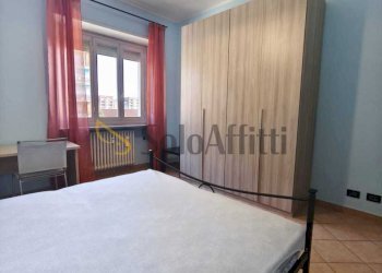 camera da letto - Quadrilocale Via Pietro Francesco Guala 5, Torino (zona Lingotto) - foto 1