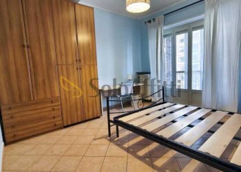 camera da letto - Quadrilocale Via Pietro Francesco Guala 5, Torino (zona Lingotto) - foto 8