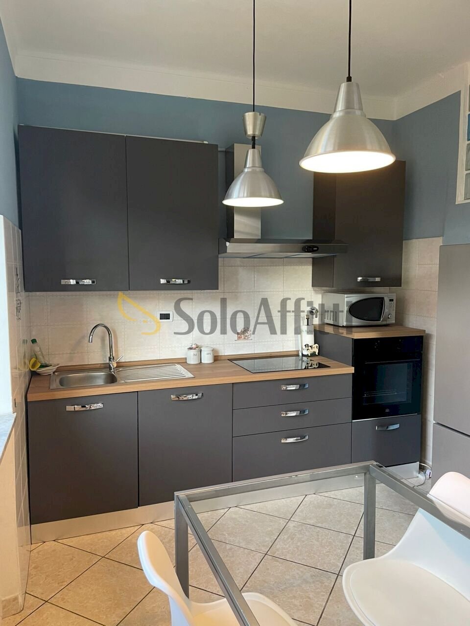 1.jpg - Four-room apartment Corso Quintino Sella, Torino (neighborhood Madonna del Pilone) - photo 1