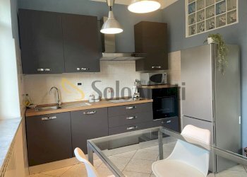 14.jpg - Four-room apartment Corso Quintino Sella, Torino (neighborhood Madonna del Pilone) - photo 4