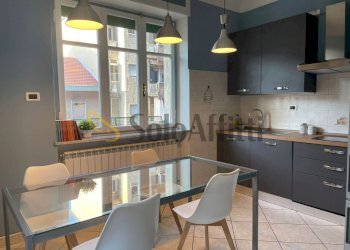 15.jpg - Four-room apartment Corso Quintino Sella, Torino (neighborhood Madonna del Pilone) - photo 5