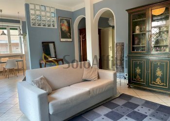 6.jpg - Four-room apartment Corso Quintino Sella, Torino (neighborhood Madonna del Pilone) - photo 7