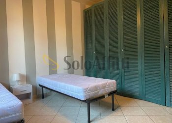 32.jpg - Four-room apartment Corso Quintino Sella, Torino (neighborhood Madonna del Pilone) - photo 23