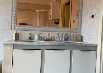 18.jpg - Four-room apartment Corso Quintino Sella, Torino (neighborhood Madonna del Pilone) - photo 28