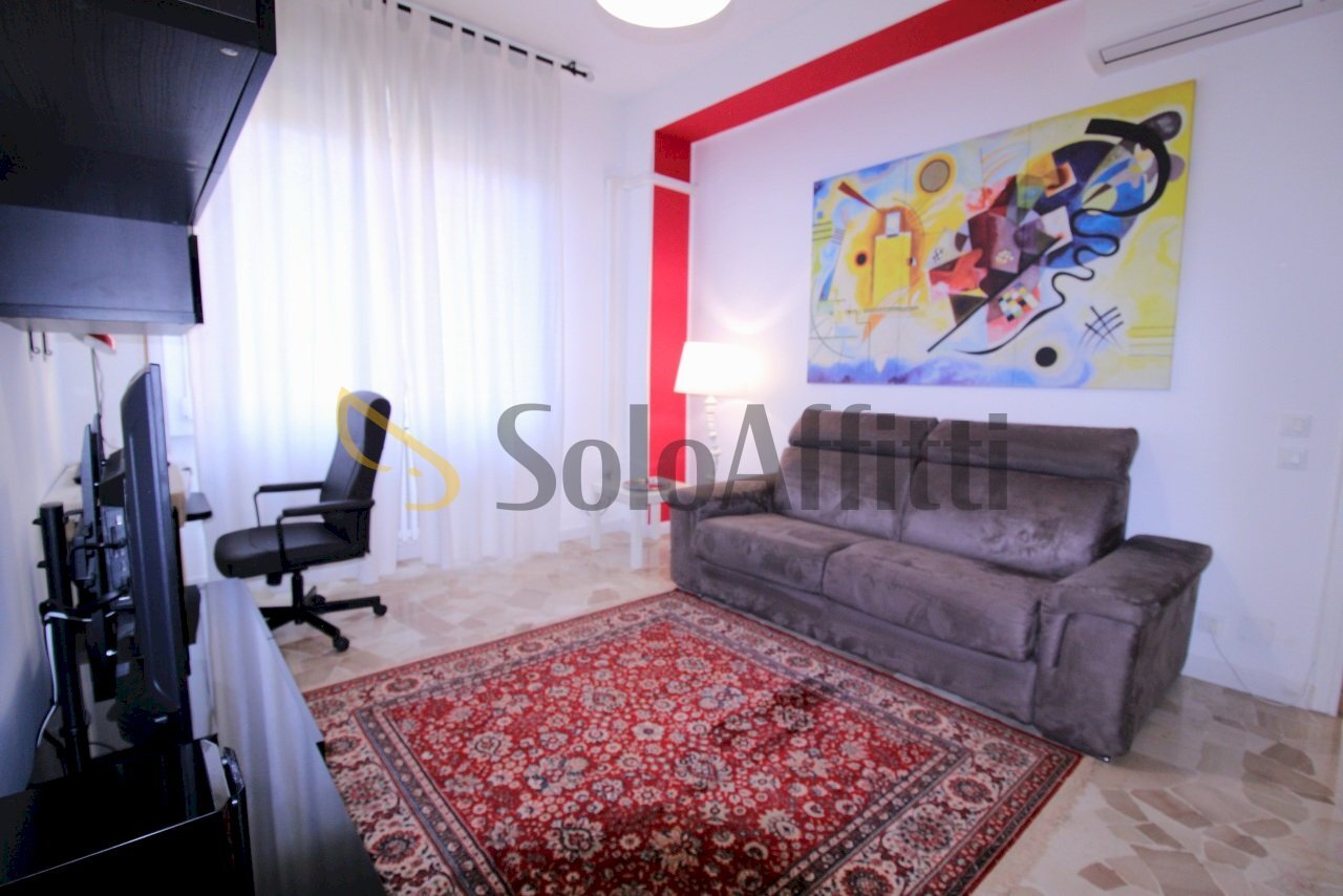 IMG_0191.JPG - Bilocale Via Bruno Maderna 2, Milano - foto 1