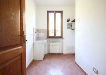 Villa in vendita su unico livello con grande giard - Casa indipendente Via di Tiglio 611, Capannori - foto 10