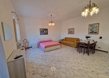 20240726_194457.jpg - Quadrilocale Lucca - foto 1