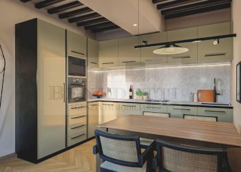 img19.jpg - Four-room apartment Via del Teatro 12, Pietrasanta - photo 2