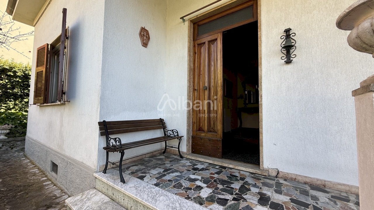 IN507_indipendente con giardino cantina posto auto - Villa Vezzano Ligure - foto 1