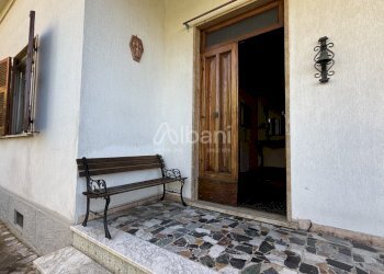 IN507_indipendente con giardino cantina posto auto - Villa Vezzano Ligure - foto 1