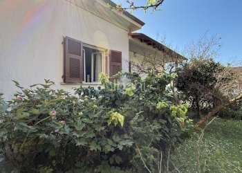 IN507_indipendente con giardino cantina posto auto - Villa Vezzano Ligure - foto 3