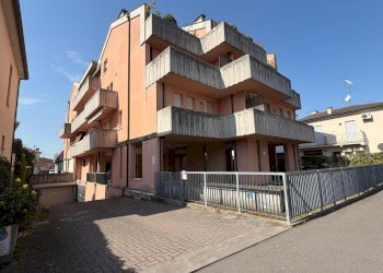 WhatsApp Image 2026-03-20 at 11.35.07.jpeg - Trilocale Rovigo - foto 13