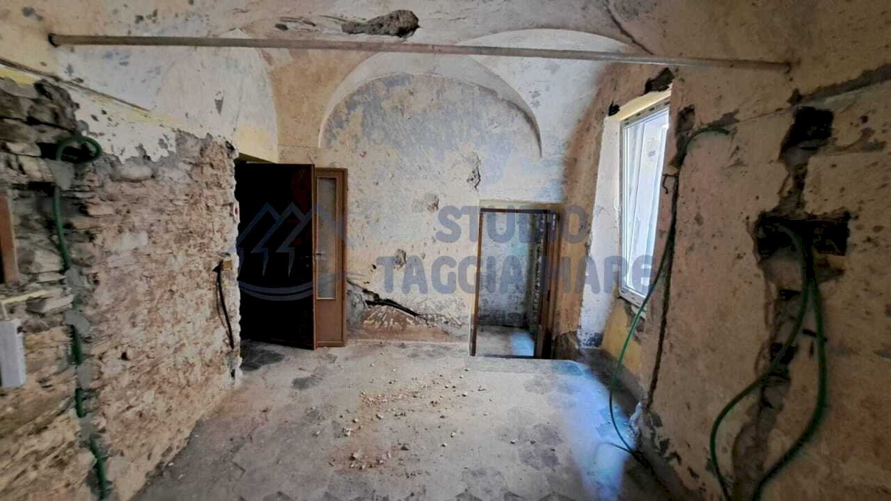 1.jpeg - Bilocale Via Ponte, Badalucco - foto 1