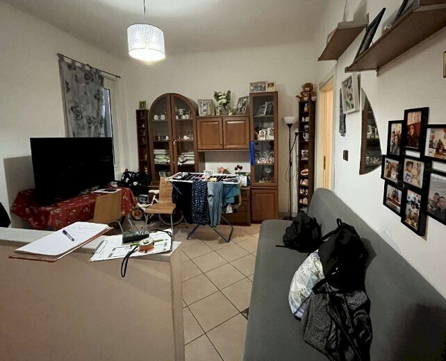 3.jpg - Four-room apartment at auction Via Renato Quartini 22, Genova (neighborhood Rivarolo) - photo 2
