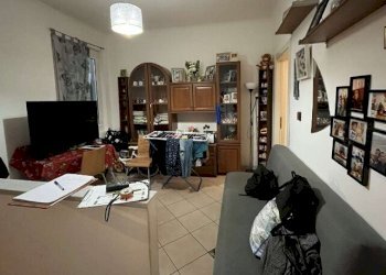 3.jpg - Four-room apartment at auction Via Renato Quartini 22, Genova (neighborhood Rivarolo) - photo 2