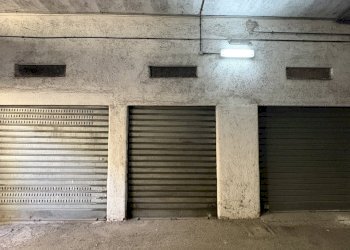 IMG_2479.jpeg - Warehouse Via Giuseppe Mazzini 14, Monterotondo - photo 2