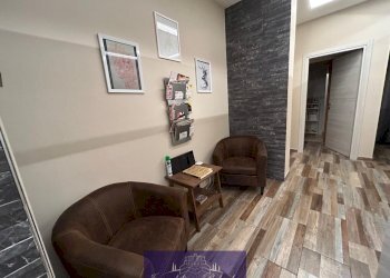 WhatsApp Image 2026-03-23 at 17.35.13 (3).jpeg - Locale Commerciale Via Francesco Corteccia, Firenze (zona Santa Maria Novella) - foto 10