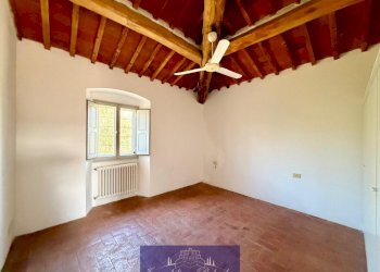 WhatsApp Image 2026-03-23 at 17.21.36 (1).jpeg - Villa Via Grevigiana, San Casciano in Val di Pesa - foto 2