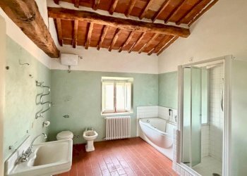 WhatsApp Image 2026-03-23 at 17.21.37 (6).jpeg - Villa Via Grevigiana, San Casciano in Val di Pesa - foto 12