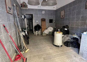 6d275a0e-9677-4c87-81b6-b8770cfee15a.jpg - Commercial Premises Via Francesco Netti 5B, Bari - photo 3