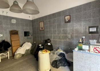 e8b1b121-28ba-4246-857a-201e21734175.jpg - Commercial Premises Via Francesco Netti 5B, Bari - photo 5