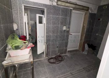 a355de01-9dbd-4c12-82e0-9fc3dafc7284.jpg - Commercial Premises Via Francesco Netti 5B, Bari - photo 6