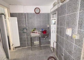 3bd0d3ff-b3f3-41f7-9651-3c793b44da4a.jpg - Commercial Premises Via Francesco Netti 5B, Bari - photo 7