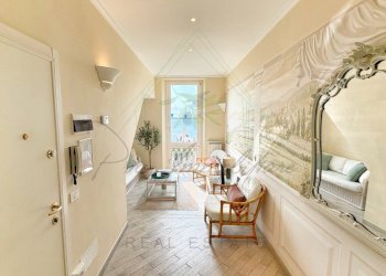 a (2).jpg - Three-room apartment Via A. Gramsci 85, Santa Margherita Ligure - photo 1