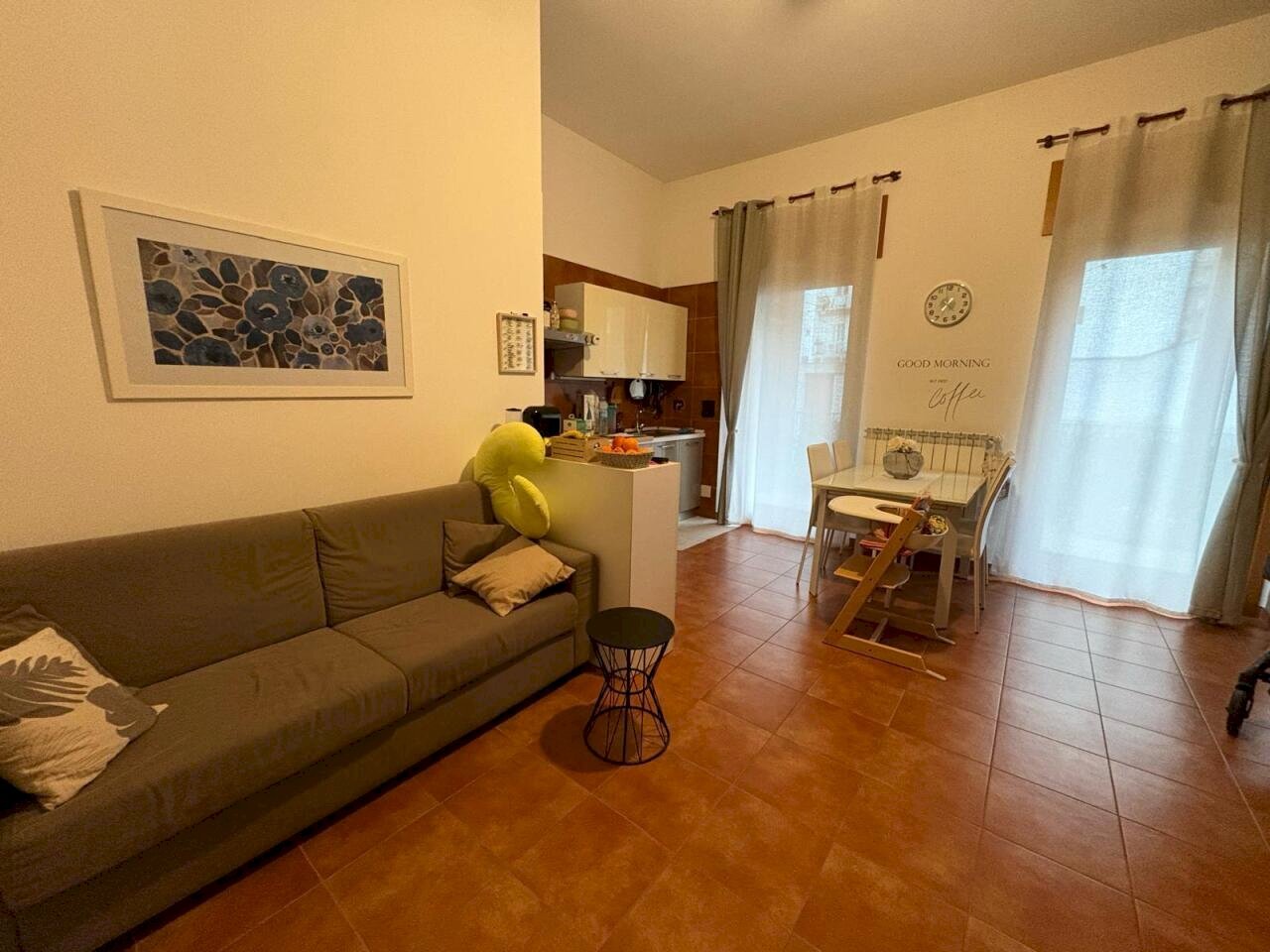 soggiorno - Bilocale Via Saluzzo 84, Torino (zona San Salvario) - foto 2