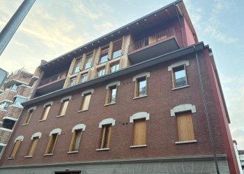 facciata - Bilocale Via Saluzzo 84, Torino (zona San Salvario) - foto 1