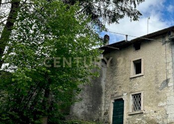 01 copertina.jpg - Rustic Contrada Tezze snc, Velo Veronese - photo 1