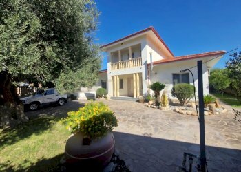 Screenshot_20250620_164243_Photos.jpg - Villa Vico Fontana Mura 4, Giba - photo 1