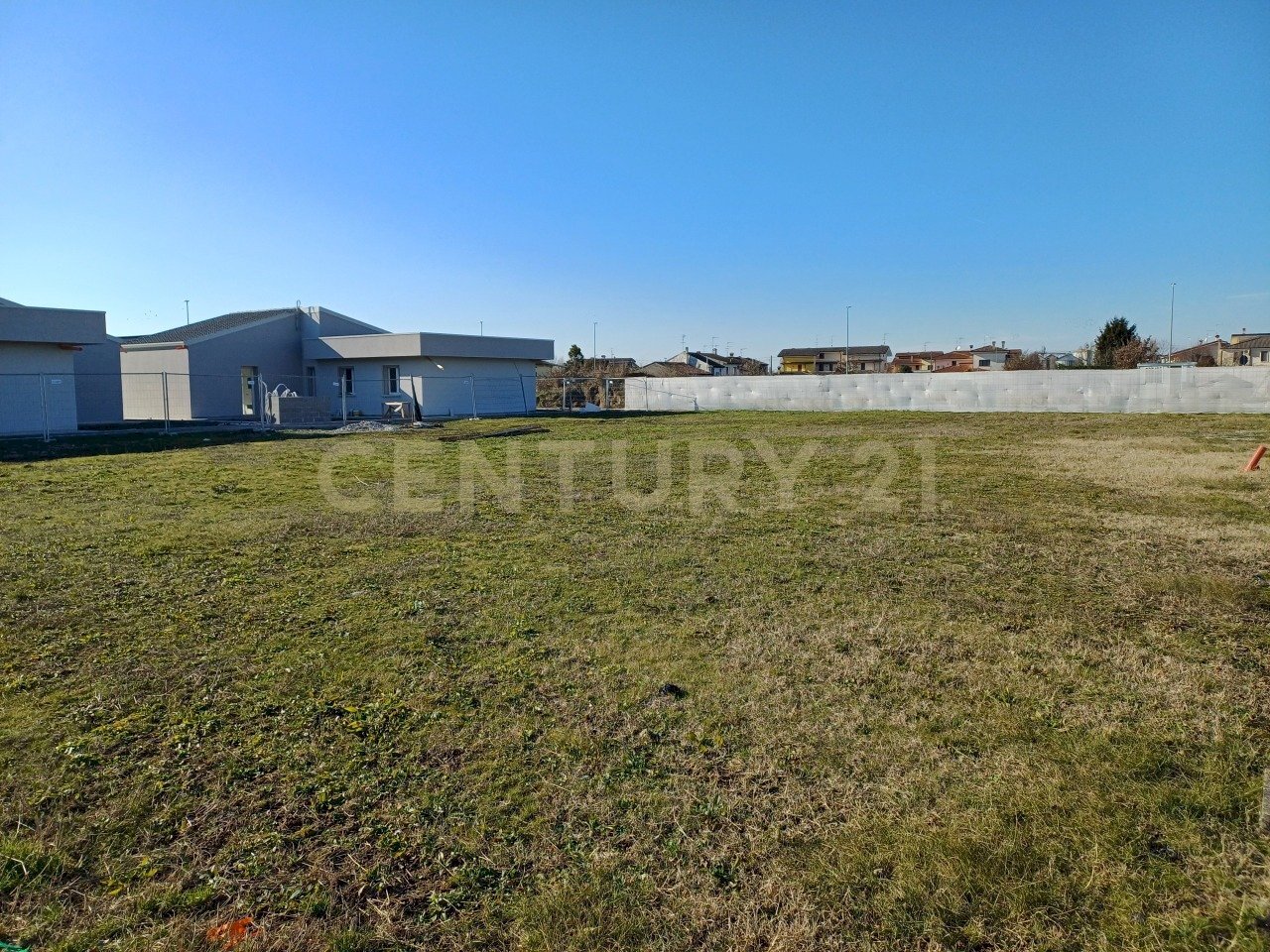 20250114_120808.jpg - Terreno agricolo Via Cimitero, Castelbelforte - foto 3