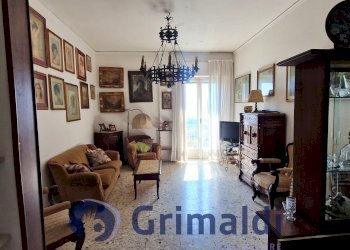 29.jpg - Apartment Via Filippo Palizzi 119, Napoli (neighborhood Vomero) - photo 5