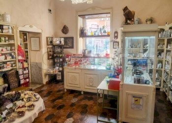 Gemini_Generated_Image_ghmobghmobghmobg.jpg - Casa indipendente San Giorgio a Cremano - foto 4