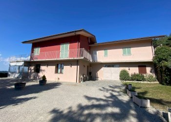 3.jpg - Villa Località Cerreta 1, Roddino - photo 4