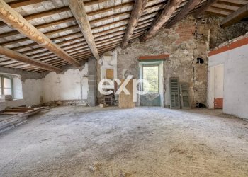 Attic Piazza Vittorio Emanuele II, Pennabilli - photo 10