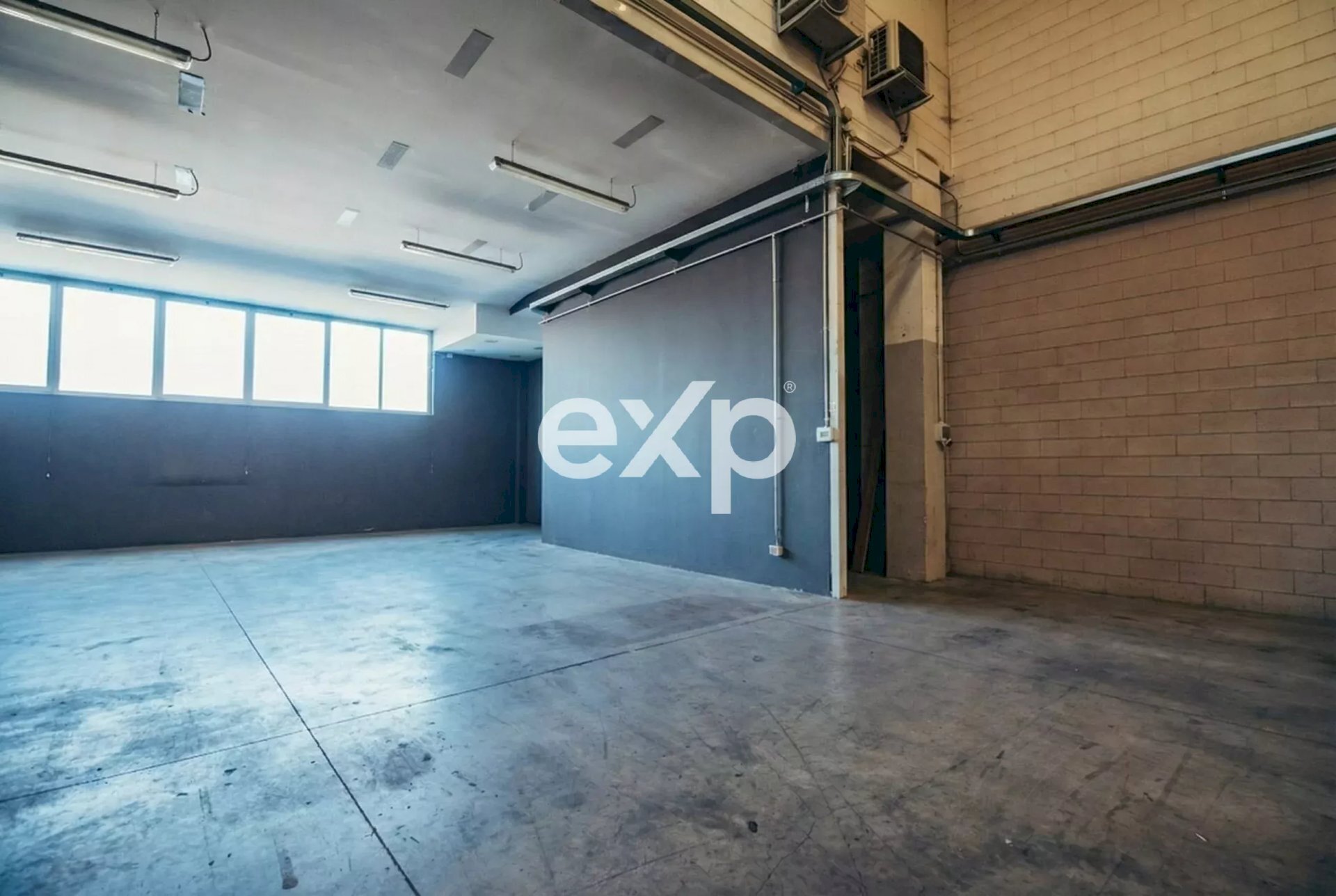 Capannone Via Cadore, Seveso - foto 2