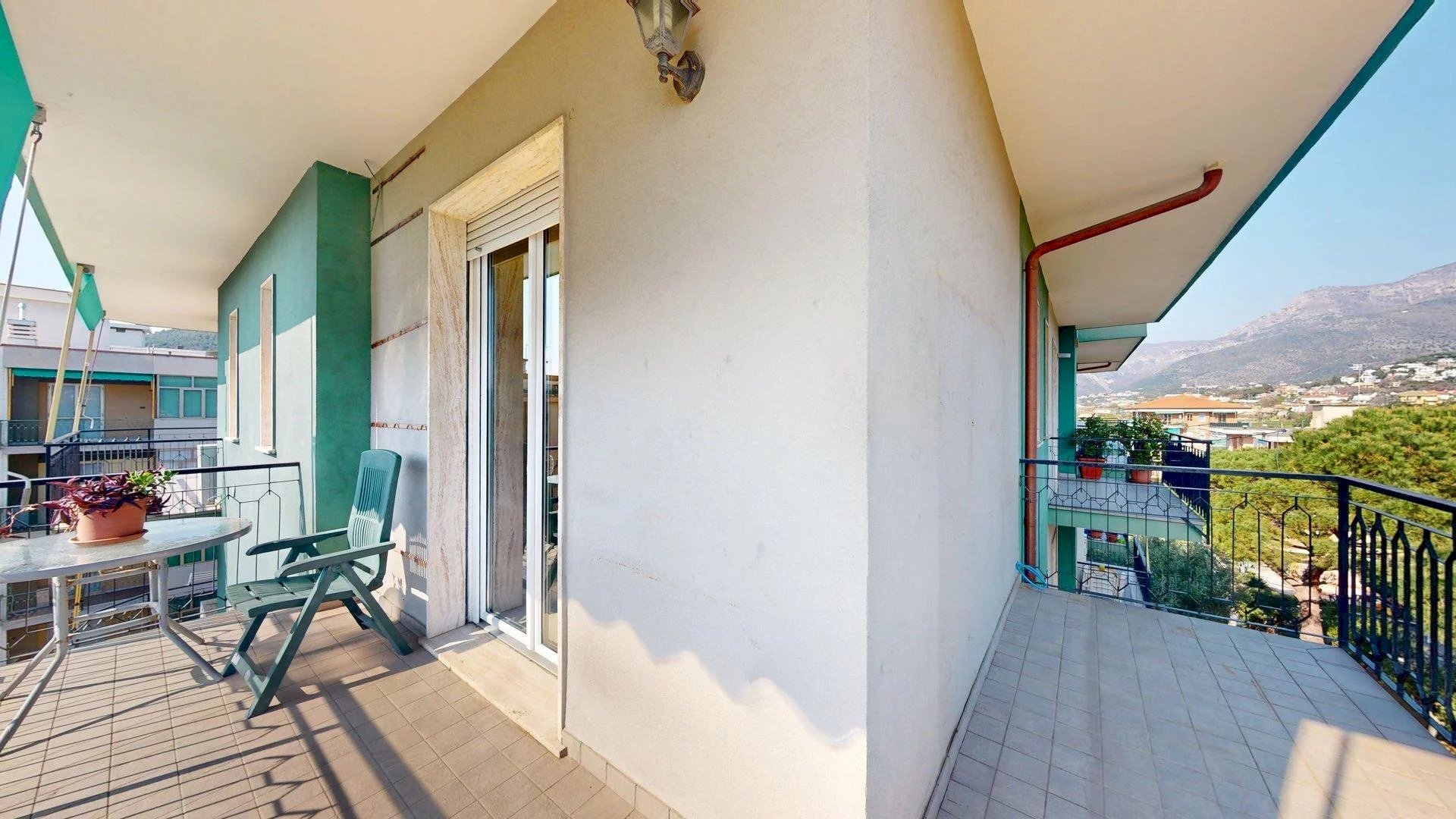 Trilocale Via Firenze, Borghetto Santo Spirito - foto 2