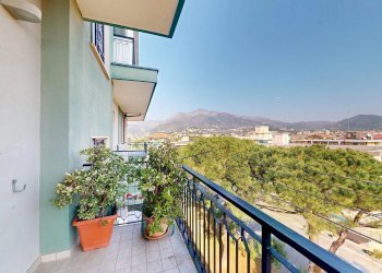 Trilocale Via Firenze, Borghetto Santo Spirito - foto 4