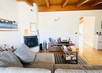 Two-room apartment Vedano al Lambro - photo 4