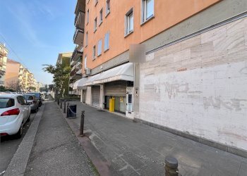 Negozio - Via Poerio, 7b, Verona (zona Ponte Crencano) - foto 6