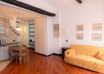 One-room apartment via di San Sebastiano, Genova - photo 1