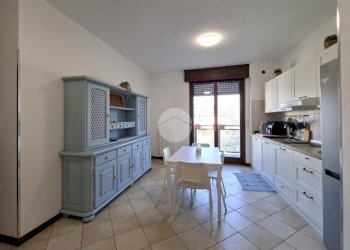 Trilocale Via Alcide De Gasperi, Vittuone - foto 3