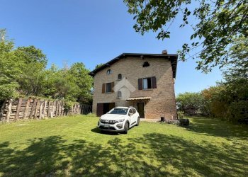Independent house Via Zola Cà Vecchie, Vignola - photo 1