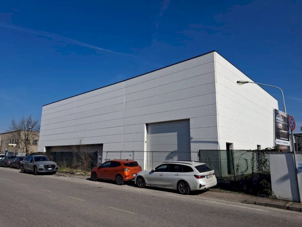 Capannone San Donato Milanese - foto 1