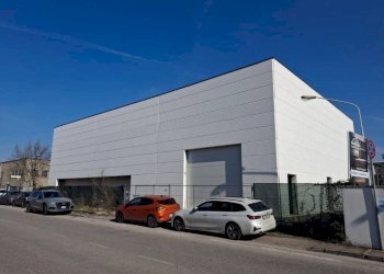 Capannone San Donato Milanese - foto 1