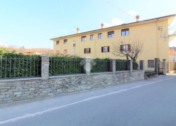 Four-room apartment Via Roma, Montalto Dora - photo 1